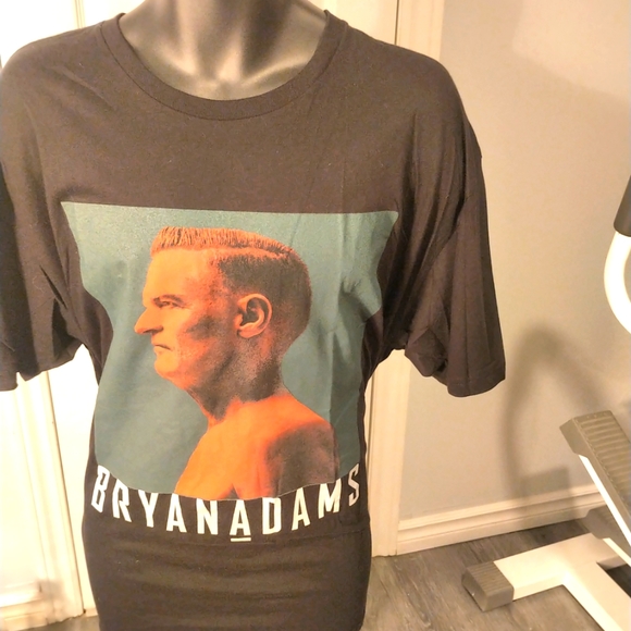 2019 Bryan Adams Shine a Light World tour concert T - Picture 2 of 7